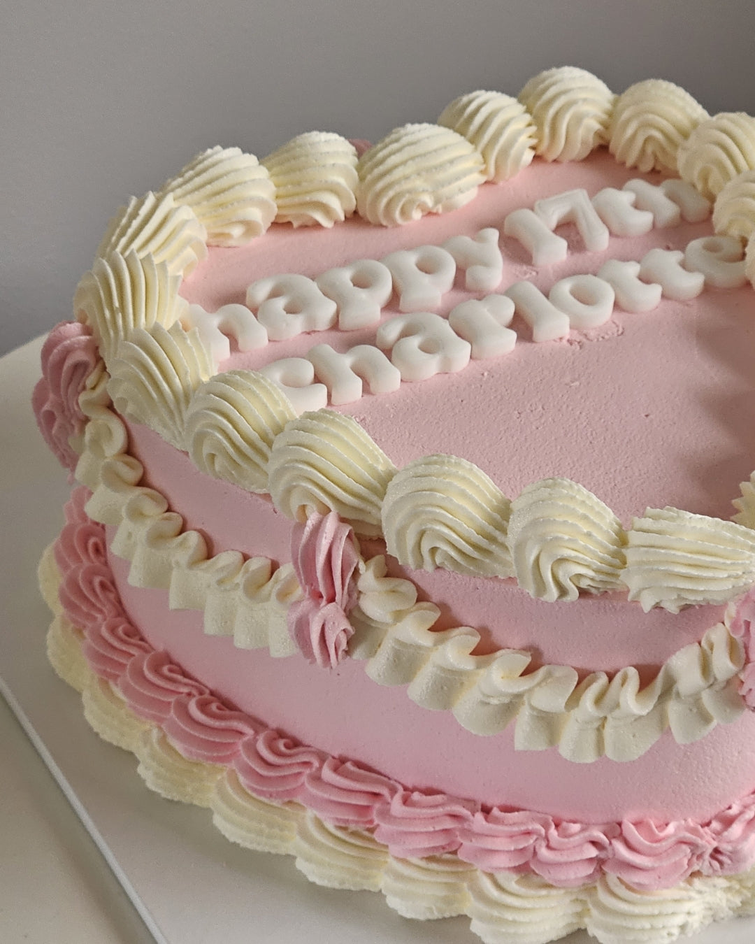 Heart Cake - Vintage Piping