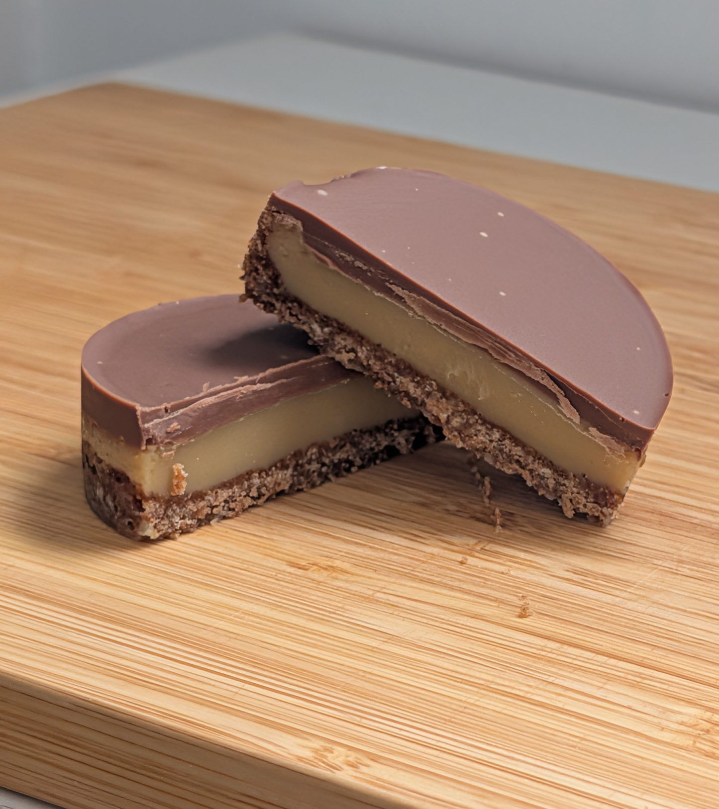 Baked caramel slice cup - Valentine's