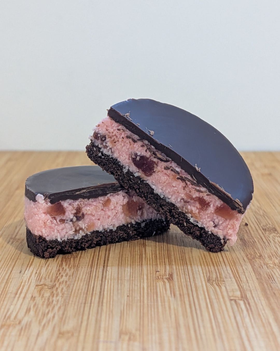 Cherry ripe slice round
